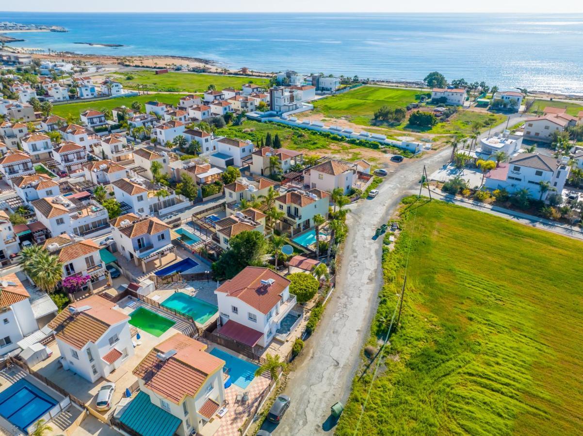 Villa Lynn Chill Out Seaview Aya Napa Dış mekan fotoğraf