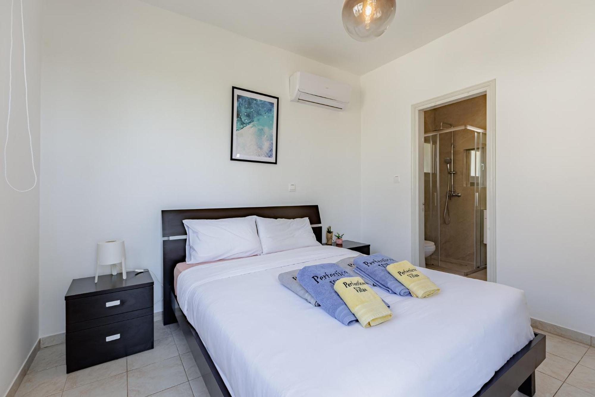 Villa Lynn Chill Out Seaview Aya Napa Dış mekan fotoğraf