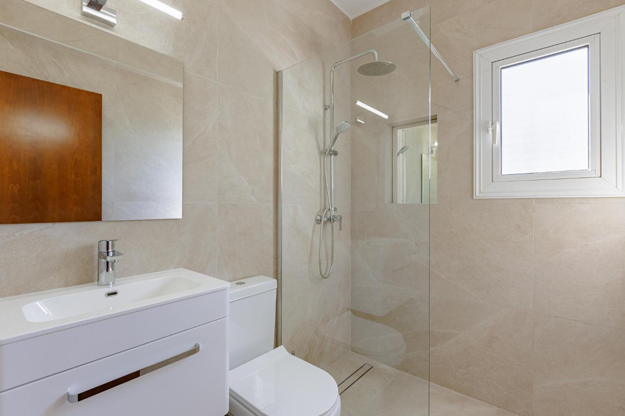 Villa Lynn Chill Out Seaview Aya Napa Dış mekan fotoğraf