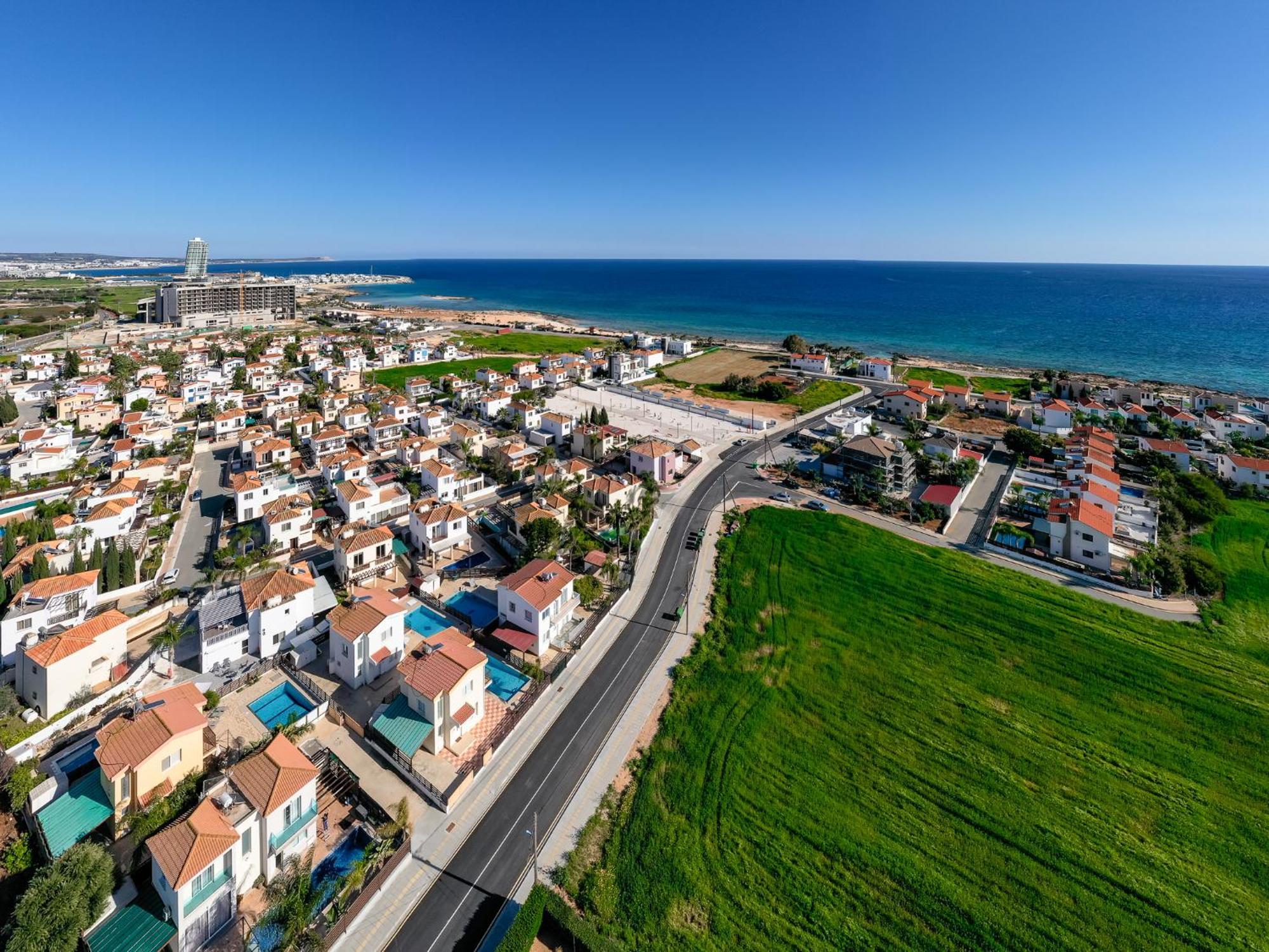 Villa Lynn Chill Out Seaview Aya Napa Dış mekan fotoğraf
